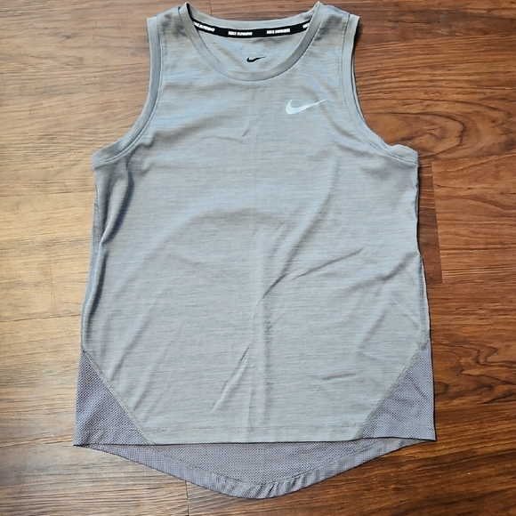 Nike Womens XS Dri-Fit Mesh Running Tank Top- Size XS - Picture 1 of 7
